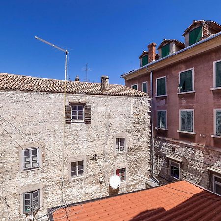 Apartments Palace Rialto Šibenik Rum bild